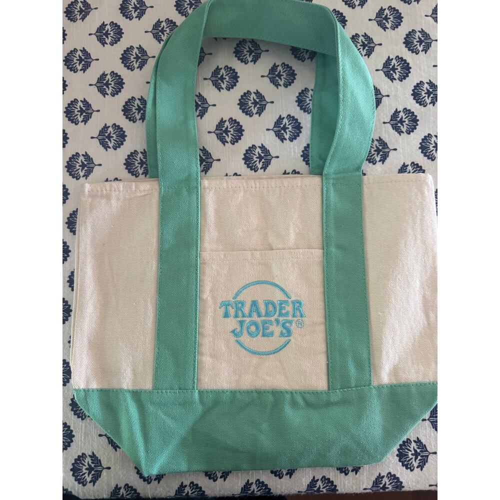 Disney Muppers Kermit, Piggy, Fozzy, Gonzo Custom Made Trader Joes Mini Tote - Picture 8 of 13